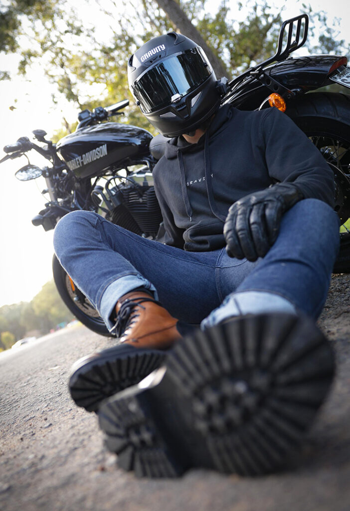 Bota Gravity – Clutch